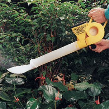 Dustin Mizer Garden Dust Applicator