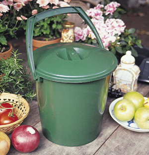 2 Gallon Compost Bucket W/ Lid