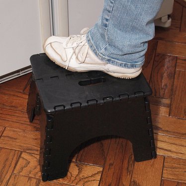 Easy Folding Stepstool