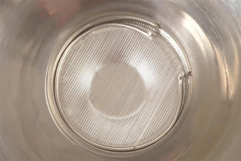 Large Stainless Steel Milk Strainer, Milk Filtering | Lehman's