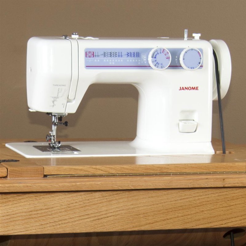 Janome 712t Treadle Sewing Machine