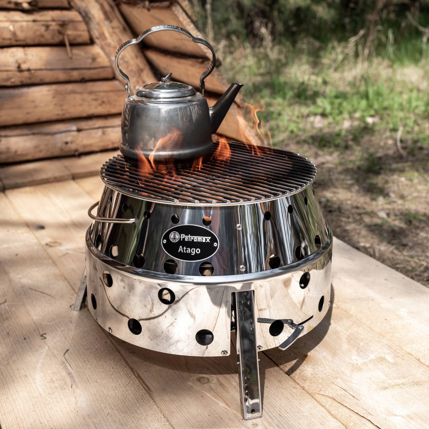 Petromax Stainless Steel Teakettle for Indoor/Outdoor Use Over an Open  Campfire or in your Kitchen, Holds Up to 3.2 Qt