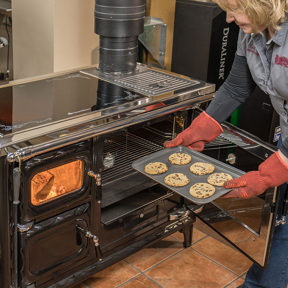 Cast iron wood stove with oven, wood burning stove, wood cook stove.