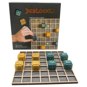 Deblockle Strategy Game