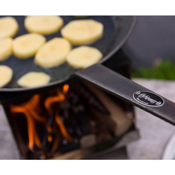 Petromax Wrought Iron Pan | Lehman's