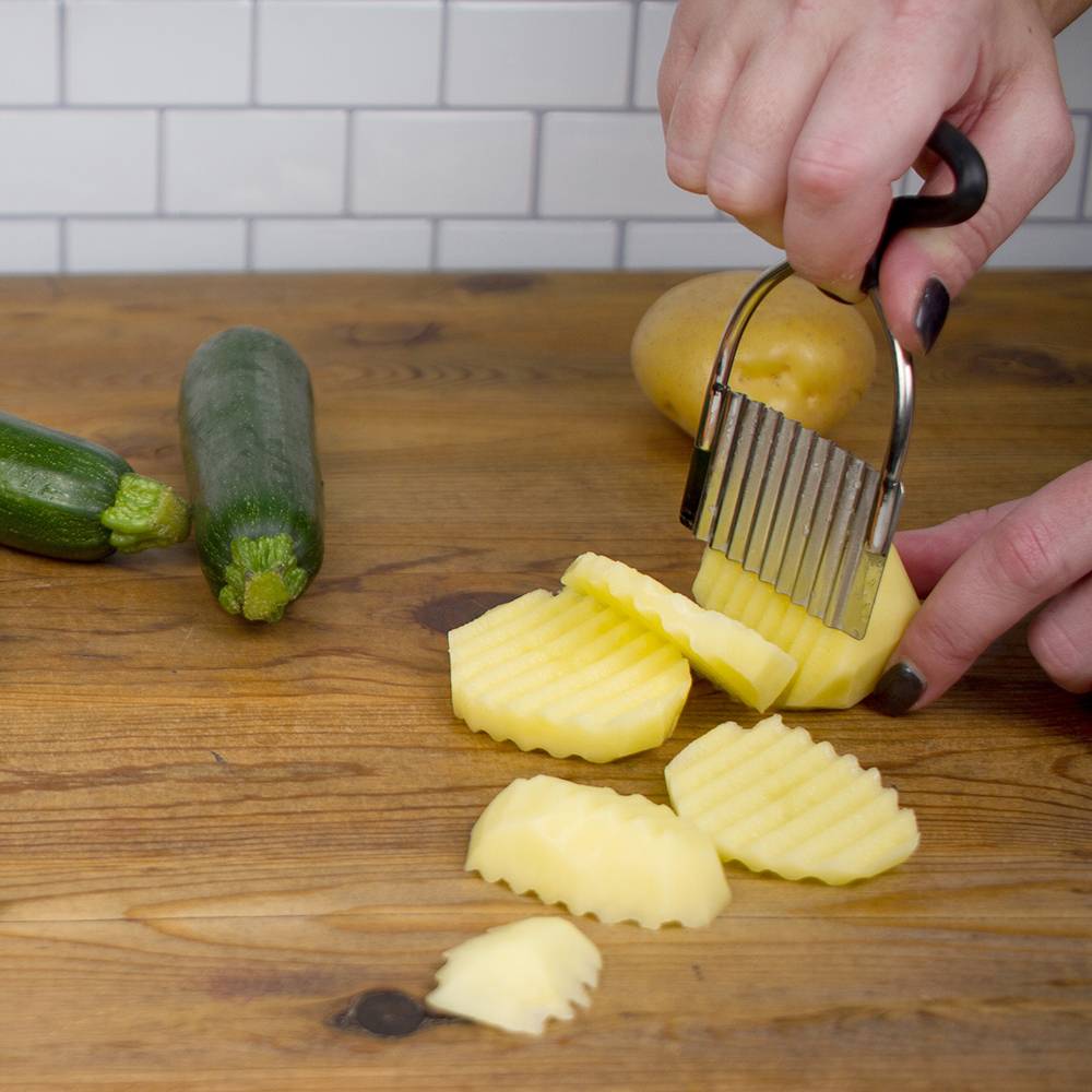 Vtg Metal Vegetable Chopper Crinkle Cutter Cheese Slicer Garnish Tool