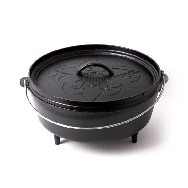 Lodge Cast Iron Camp Dutch Oven - Boy Scout (6 Qt)