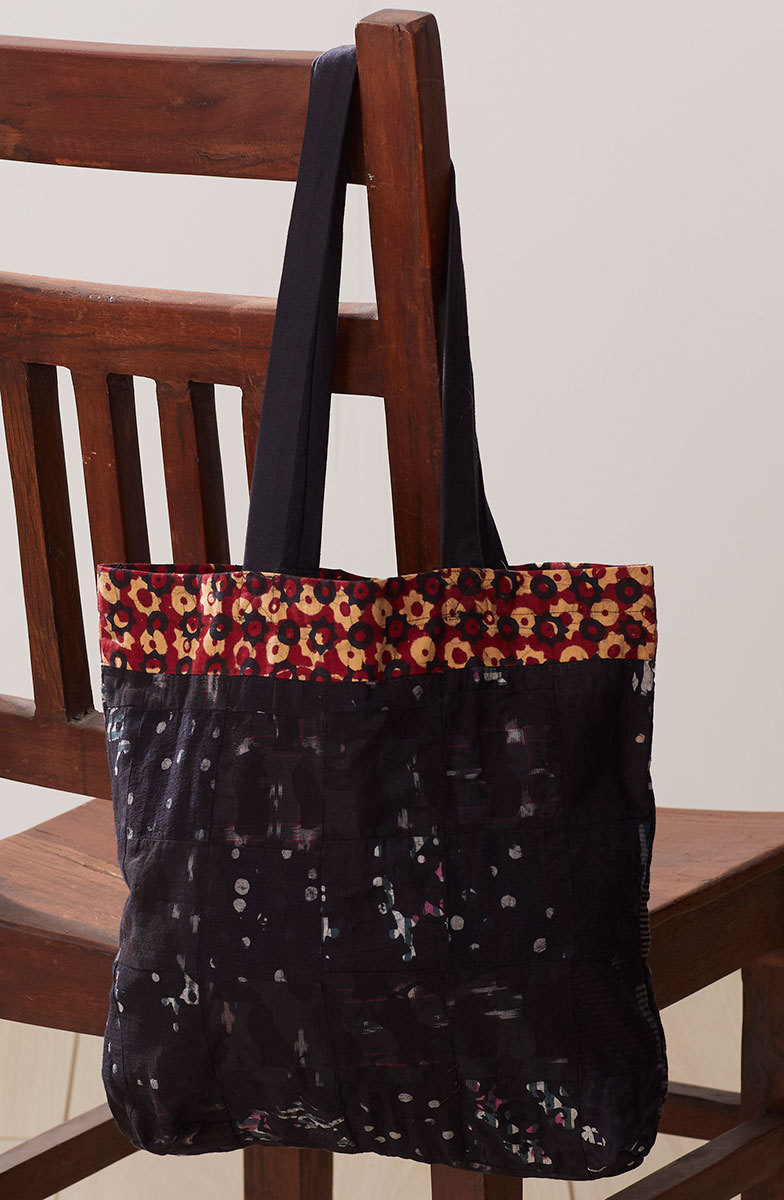 Colorful Cotton Shopping Bag Stylish Chindi Bag, Fashionable Women''s  Handbag at Rs 350/piece | Hand Bag in Dausa | ID: 2849036682855