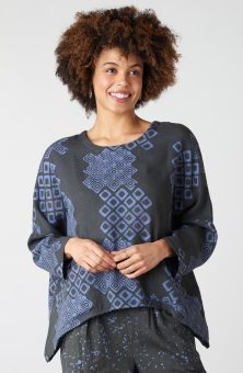 Rimsha Long-Sleeve Popover Swing Top - Fossil/Periwinkle