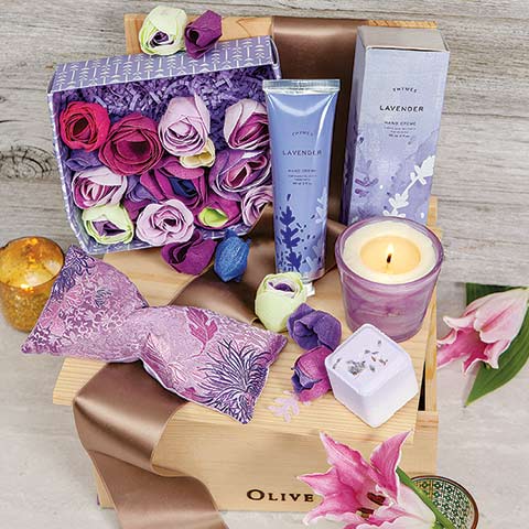 Home Spa day kit for mom, filled with lotions and goodies