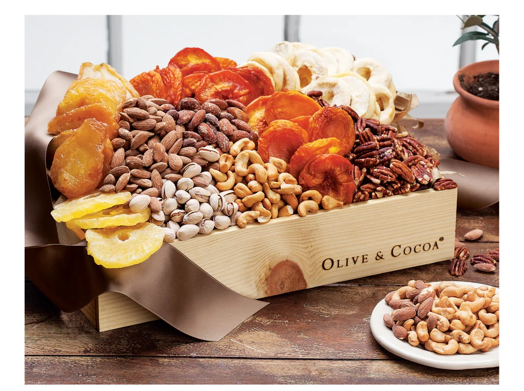 There's no better time than the holidays to celebrate the entire family with our Harvest Dried Fruit & Nut Medley.