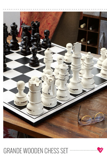 Grande Wooden Chess Set