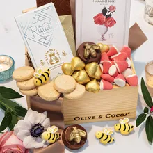 Sweet Honeybee Treats