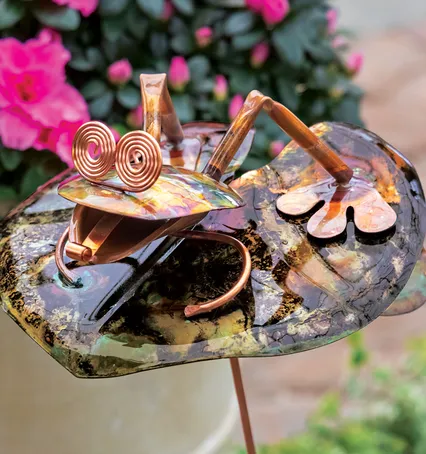Copper Lily Pad Garden Stake - Outdoor D&eacute;cor