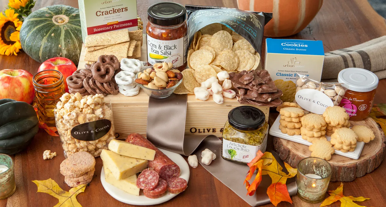 Gourmet autumn food gifts and crates