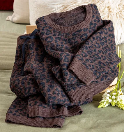 Espresso Leopard Lounge Set