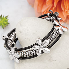 Modern Daisy Chain Bracelet