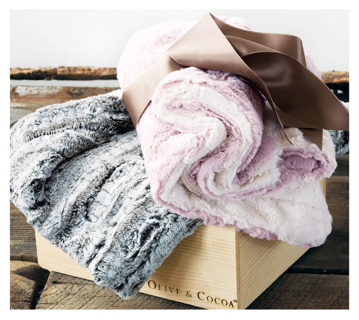 Luxe Cuddle Blanket