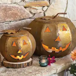 Rustic Metal Jack-O'-Lanterns