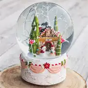 Gingerbread House Snow Globe