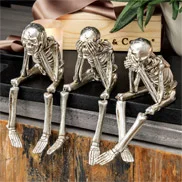Three Wise Skeletons