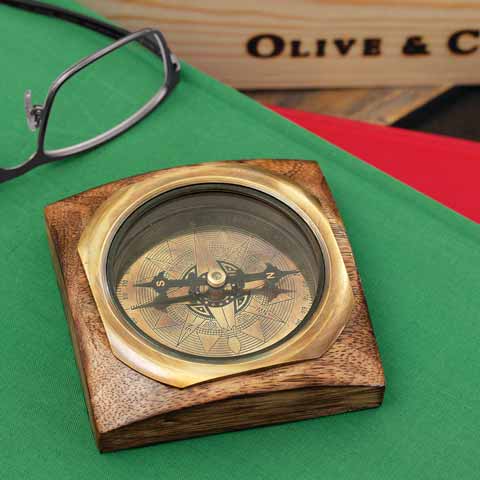 Ever Northward Desk Compass