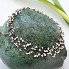 Willow Seed Pearl Bracelet