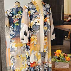 Jardin Embroidered Kimono