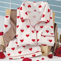 Product Image of Queen Of Hearts Pajamas