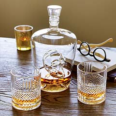 Skull Decanter & Glasses