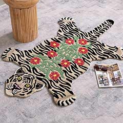 Product Image of Tigress & Fleur Wool Rug