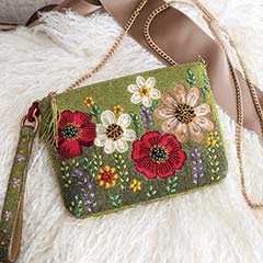 Product Image of Mary Frances Day In The Park Bag