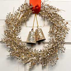 Petite Gilt Bell Wreath