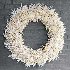 Grande Snowberry Wreath