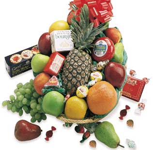 The Favorite Gourmet Fruit Tray 