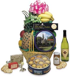 The Traditional Basket with Wine