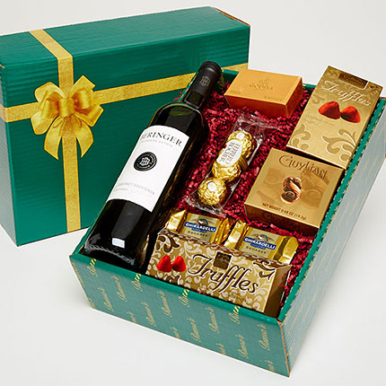 Red Wine & Chocolate Treasures Gift Box