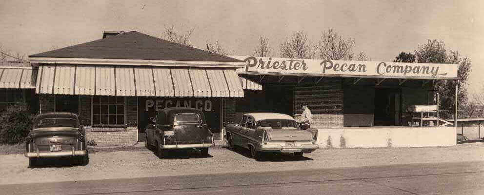 Priester's Pecans Store Front