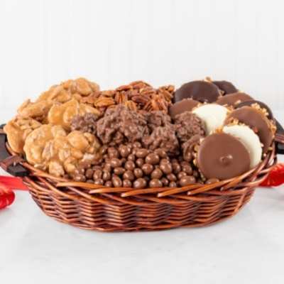 Office Party Basket, 14-16 Person
