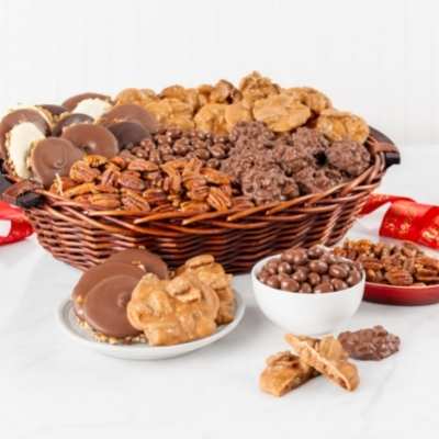 Office Party Basket, 24-26 person