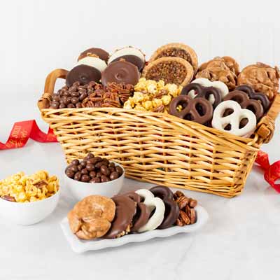 Southern Holiday Sweets Gift Basket