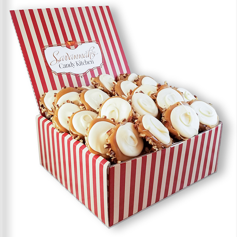 Product Image for 24 Piece White Chocolate Turtle Gophers Gift Box