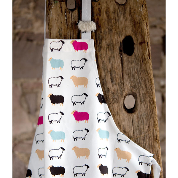 Woolly Ewe Apron and Pin