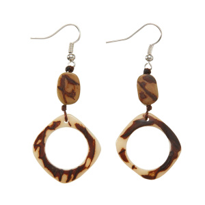 Product Image of Tierra Tagua Earrings