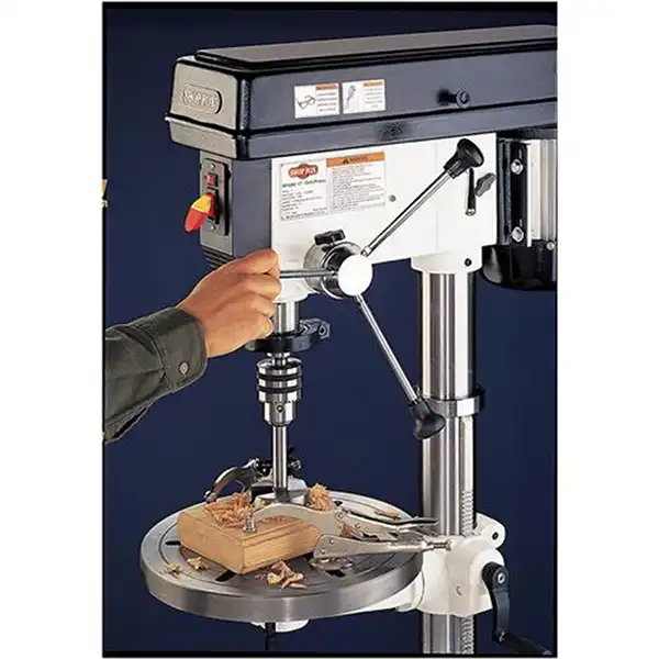 SHOP FOX W1680 1-Horsepower 17-Inch Floor Model Drill Press