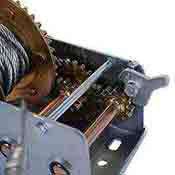 2500 lb 2 Way Hand Crank Cable Winch