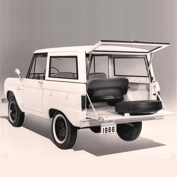 Bronco Bench Seat Publicity Release 1965-8-17 