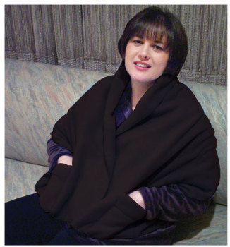 Polar Fleece Shawl Shoulder Cozy- Black