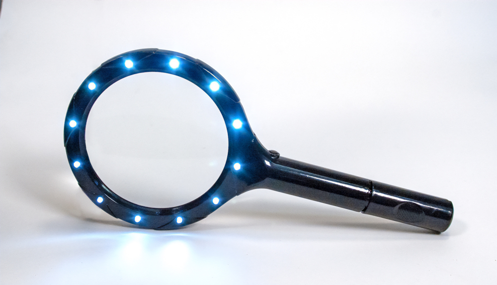 12 Super Bright LED Shadowless Light Magnifier