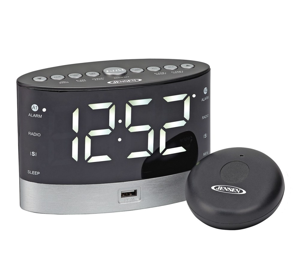 AM-FM Digital Dual Alarm Clock Radio with Under Pillow Vibrator